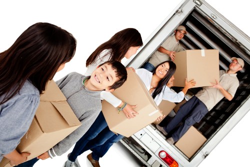Affordable man and van in Silvertown for flats and office relocations