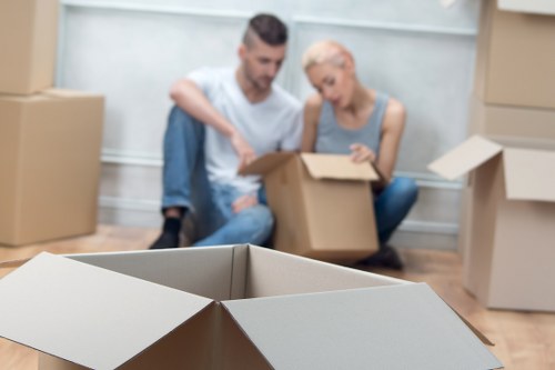 Organised storage units for business inventory in Silvertown