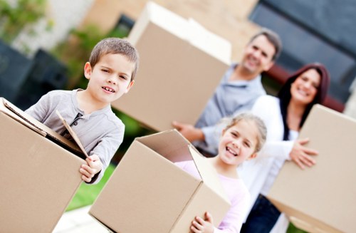 Flexible man and van transport service in Silvertown for same-day moving