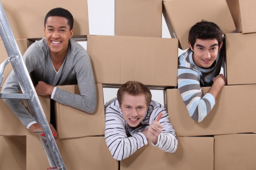 Short-term storage facility in Silvertown with secure units